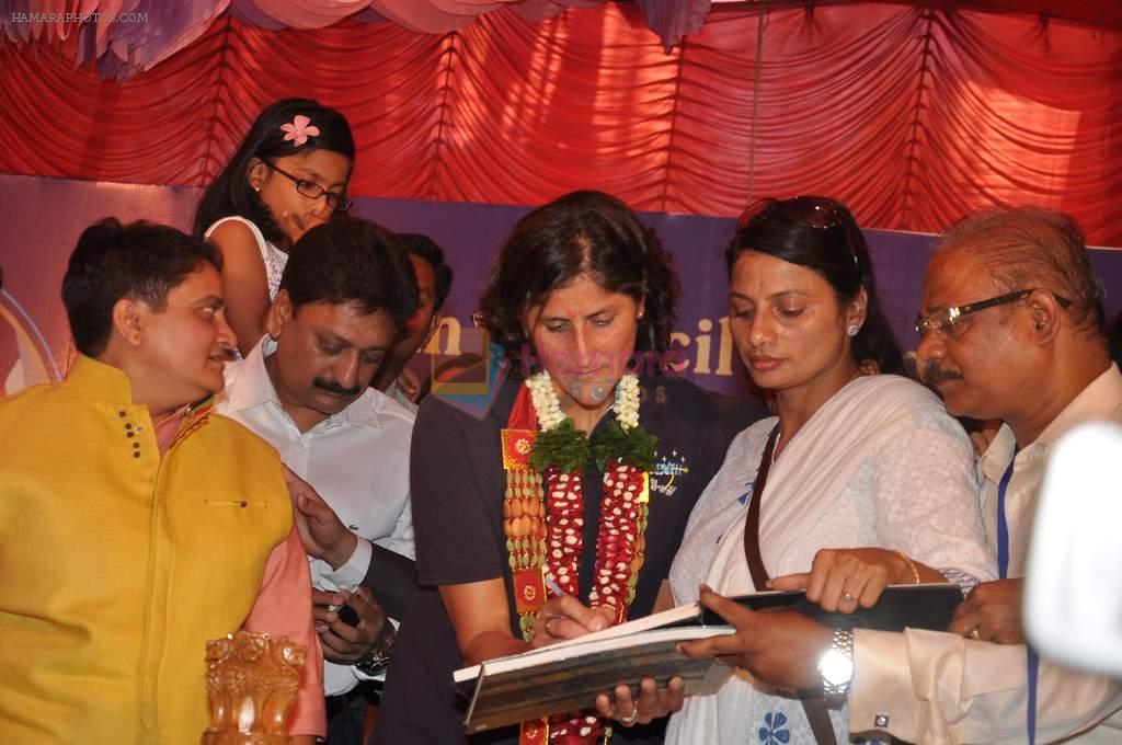 Sunita Williams in Chembur, Mumbai on 3rd April 2013