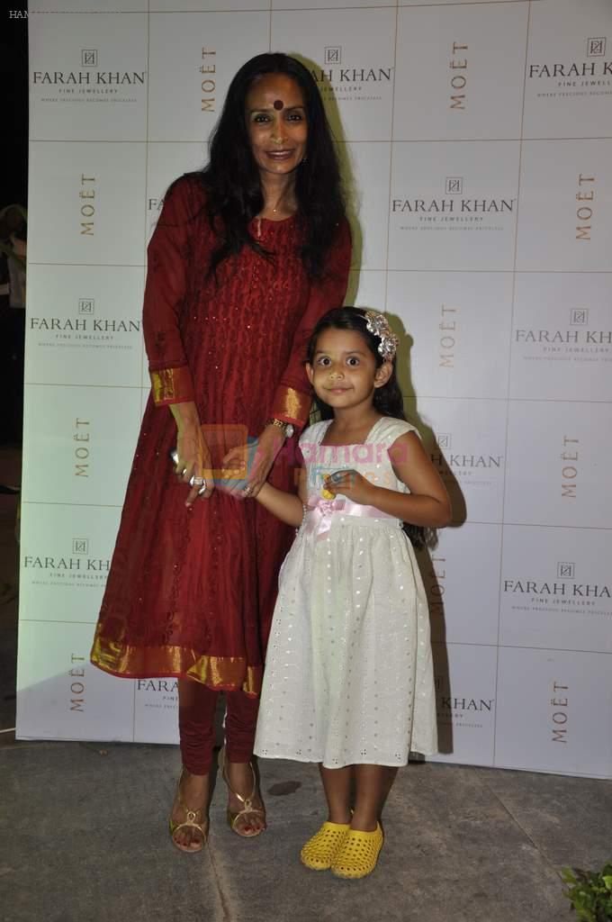 Suchitra Pillai at Farah Khan Ali's store launch in Mumbai on 11th April 2013