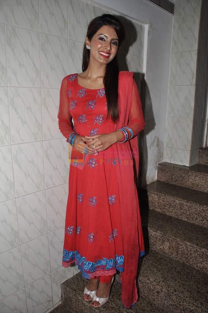 Geeta Basra at Hira Manek Award in Birla Matushree, Mumbai on 11th April 2013