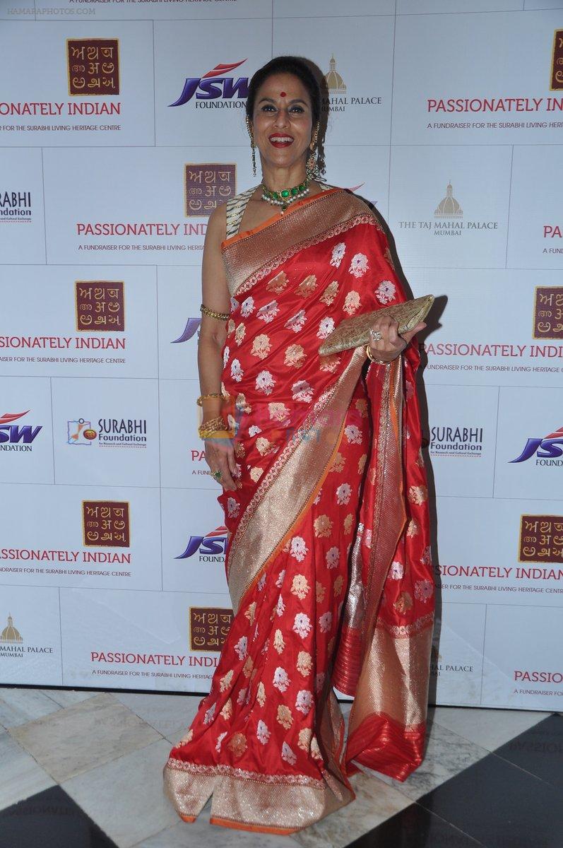 Shobha De at Surabhi Foundation Fundraiser event in Taj Colaba, Mumbai on 12th April 2013