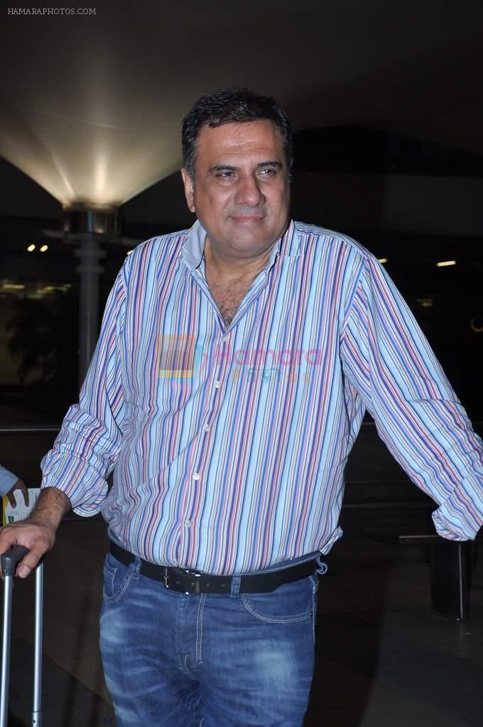 Boman Irani snapped at airport in Mumbai on 16th April 2013