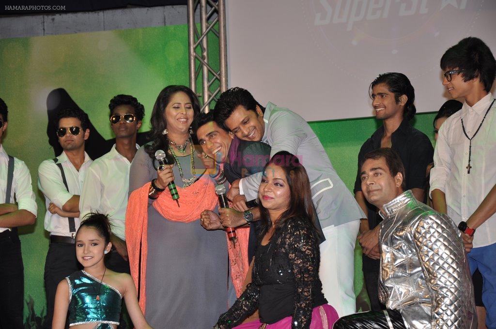 Ritesh Deshmukh, Geeta Kapur promotes India's Dancing Superstar show for Star Plus in Rangsharda, Mumbai on 23rd April 2013
