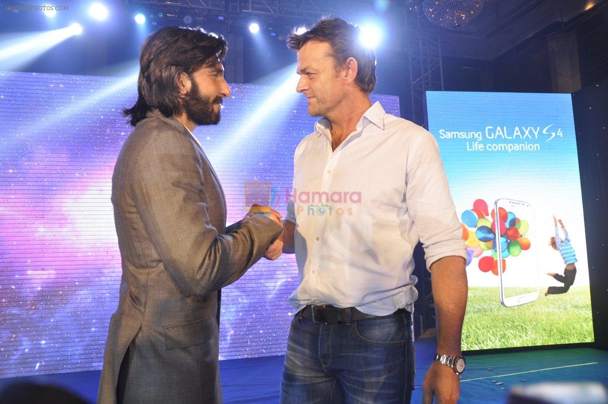 Ranveer Singh, Adam Gilchrist at Samsung S4 launch by Reliance in Shangrilaa, Mumbai on 27th April 2013