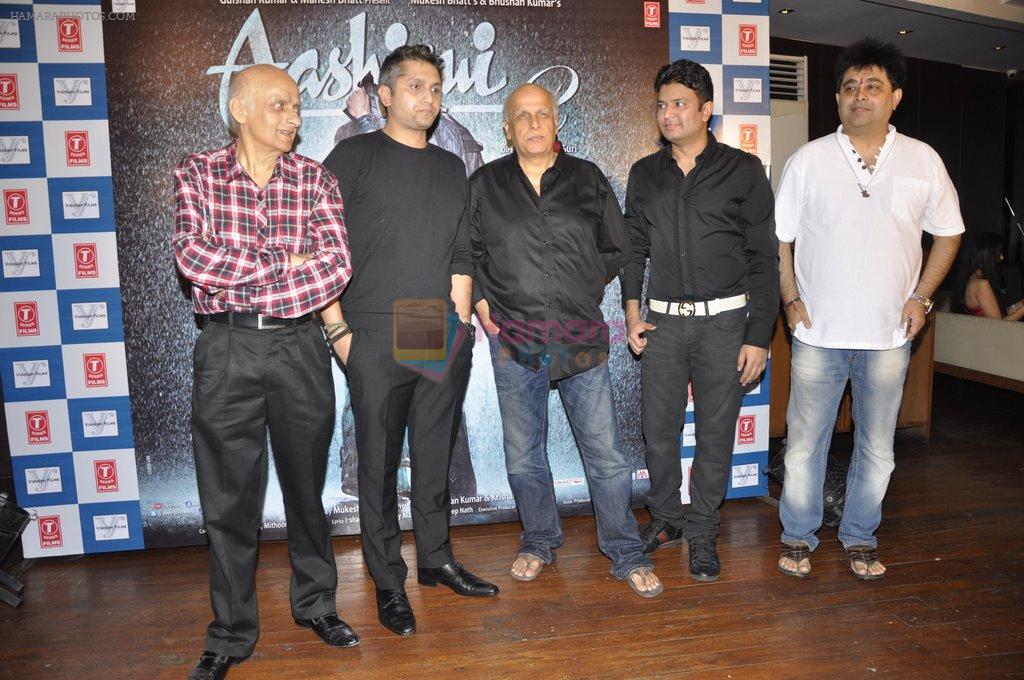 Mahesh Bhatt, Mukesh Bhatt, Mohit Suri, Bhushan Kumar at Aashiqui 2 success bash in Escobar, Mumbai on 30th April 2013
