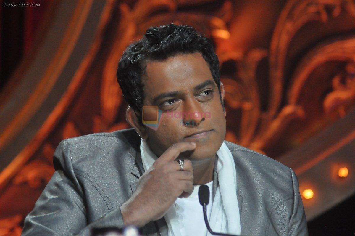 Anurag Basu on the sets of Dramebaaz in Mumbai on 6th May 2013