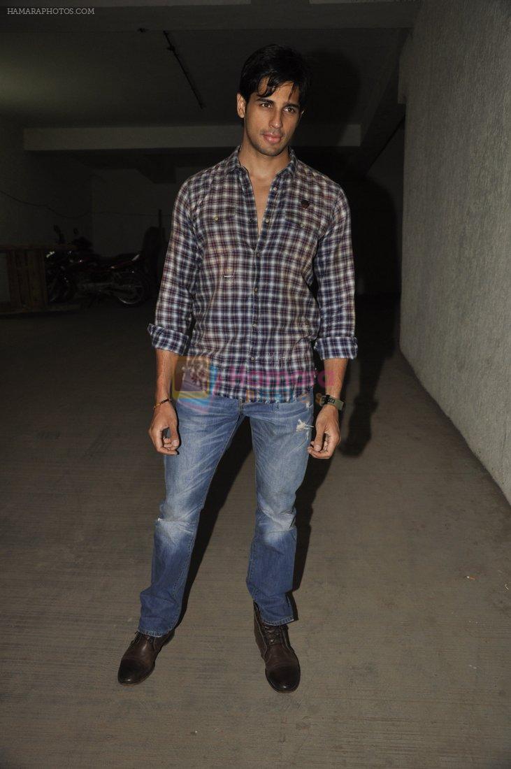 Siddharth Malhotra at the special screening of gippy in Lightbox, Mumbai on 7th May 2013