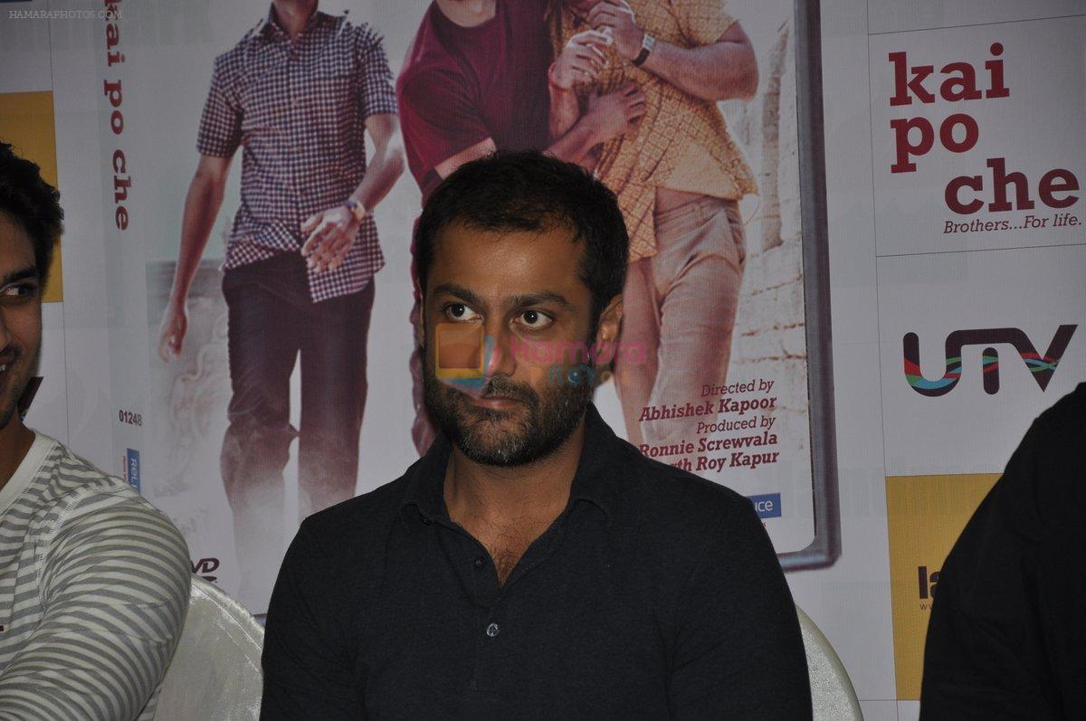 Abhishek Kapoor at Kai po che DVD launch in Infinity Mall, Mumbai on 10th May 2013
