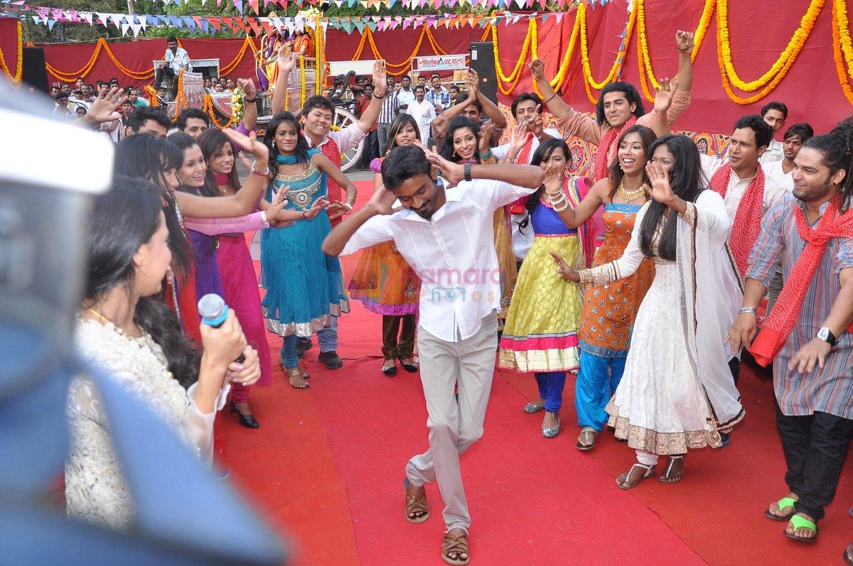 Dhanush at the launch of Raanjhanaa in Filmcity, Mumbai on 10th May 2013