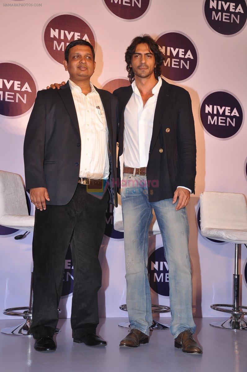 Arjun Rampal unveils Nivea Men range in J W Marriott, Mumbai on 14th May 2013