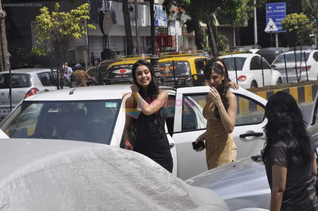 Miss India promote Caprese bags in Mumbai on 21st May 2013