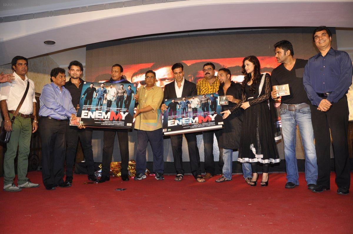 Sunil Shetty, Akshay Kumar, Mimoh Chakraborty, Mithun Chakraborty, Johnny Lever, Yuvika Chaudhary at Enemmy launch in Mumbai on 24th May 2013