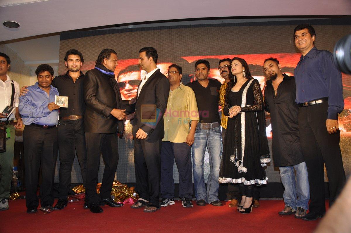 Sunil Shetty, Akshay Kumar, Mimoh Chakraborty, Mithun Chakraborty, Johnny Lever, Yuvika Chaudhary at Enemmy launch in Mumbai on 24th May 2013