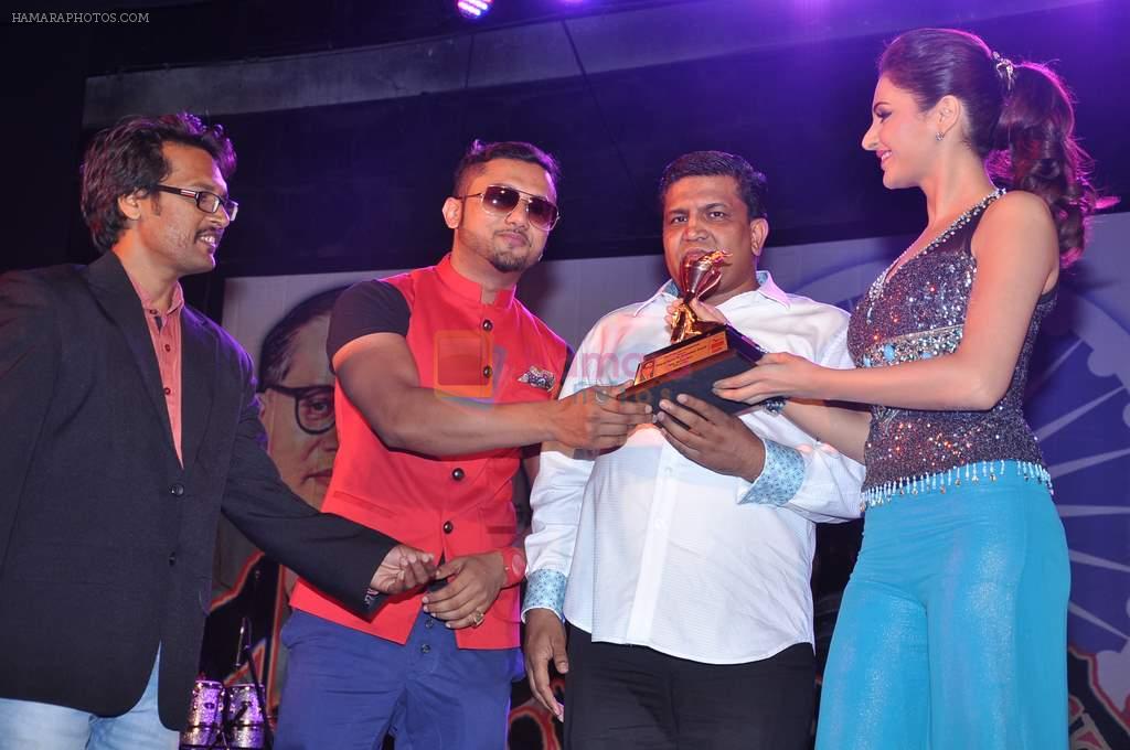 Monica Bedi, Honey Singh at Dr Ambedkar Award in Bahidas, Mumbai on 25th May 2013