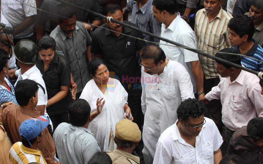 at Rituparno Ghosh funeral in Kolkatta on 30th May 2013