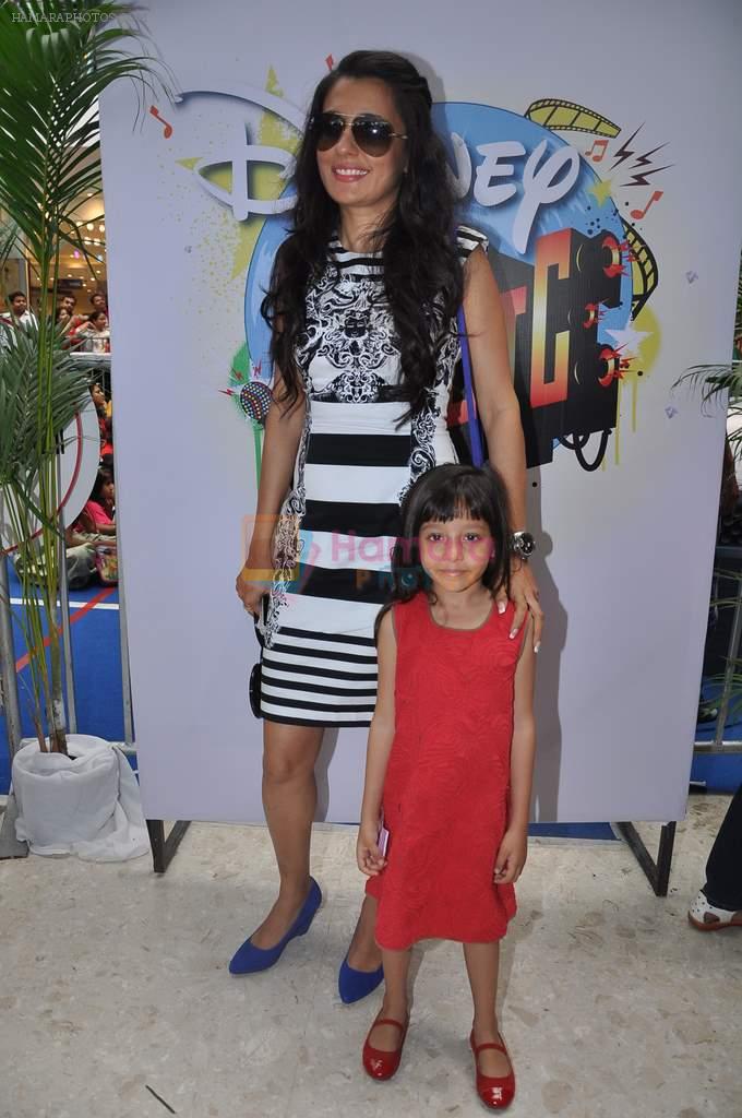 Mini Mathur at Disney kids event in Oberoi Mall, Mumbai on 6th June 2013