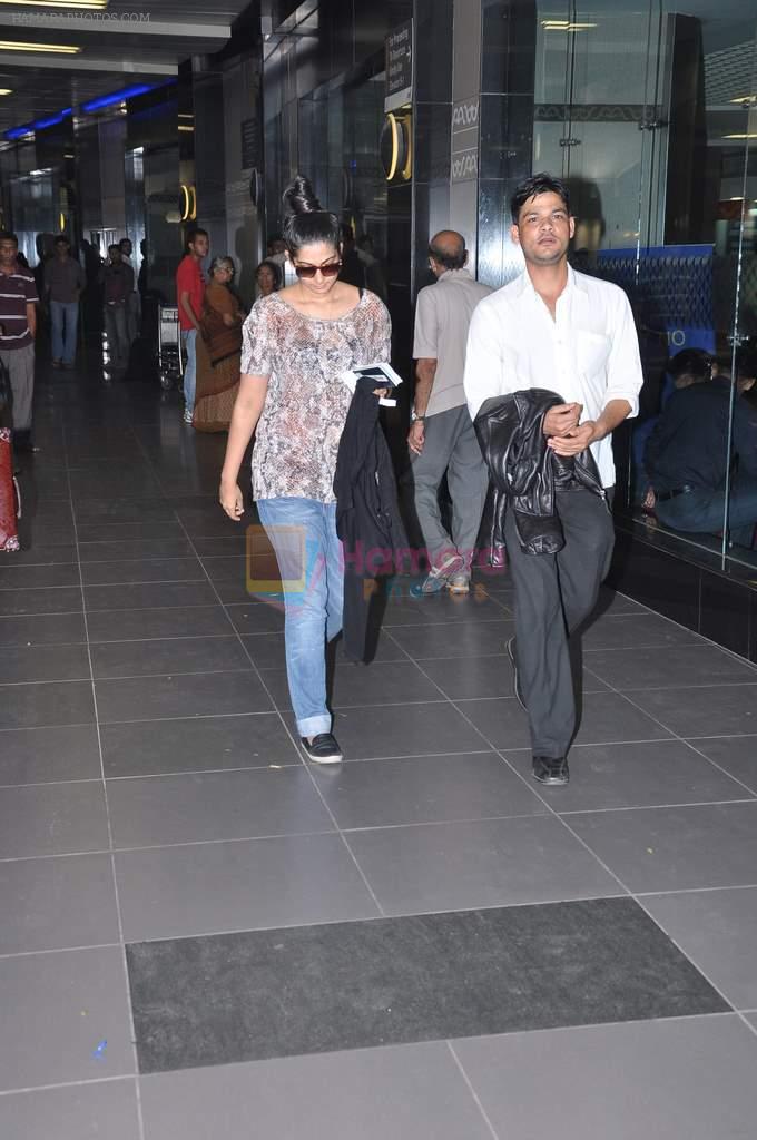 Rhea Kapoor returns from Paris in Mumbai Airport on 11th June 2013