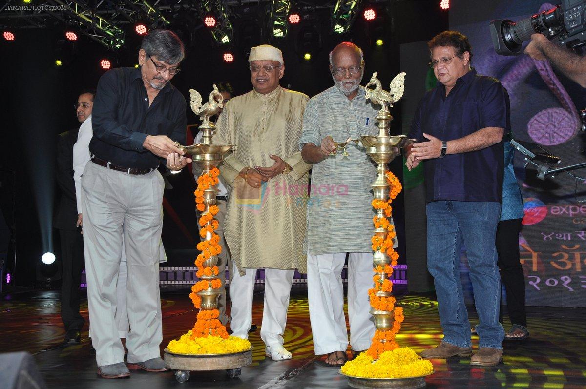 Amol Palekar at Godrej Expert Care Sahyadri Cine Awards 2013 in Ravindra Natya Mandir, Mumbai on 18th June 2013