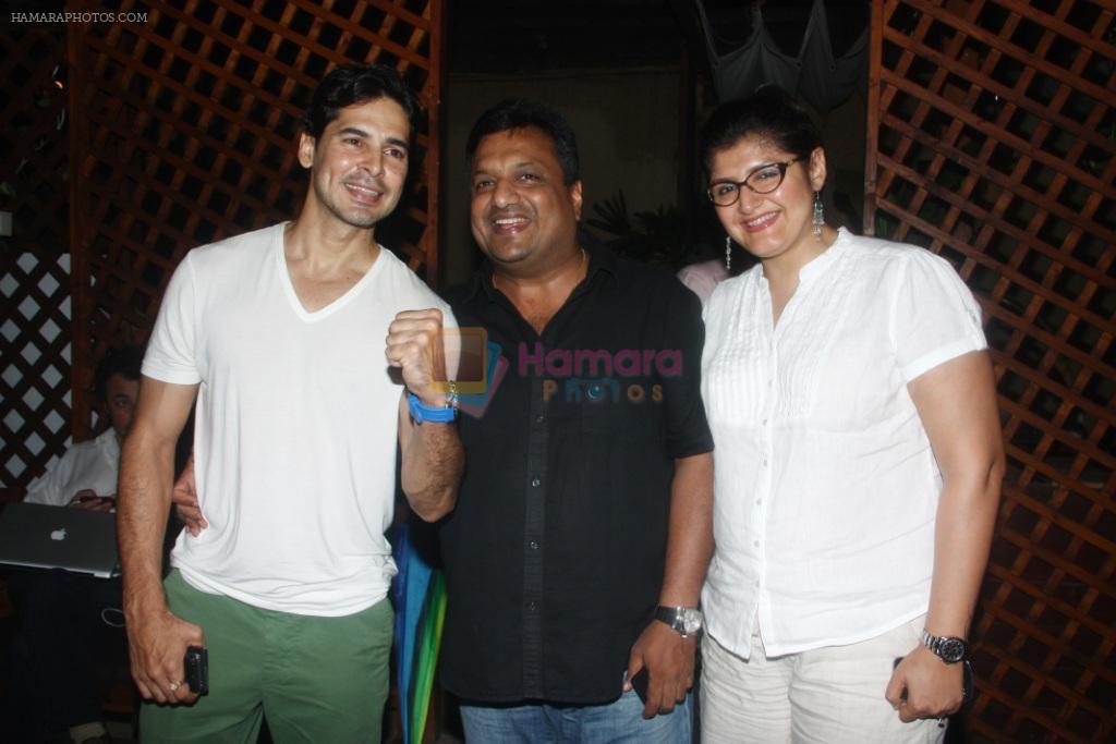 Dino Morea, Sanjay Gupta & Anu at the Launch of Bar Nights in Bungalow 9, Mumbai on 20th June 2013 
