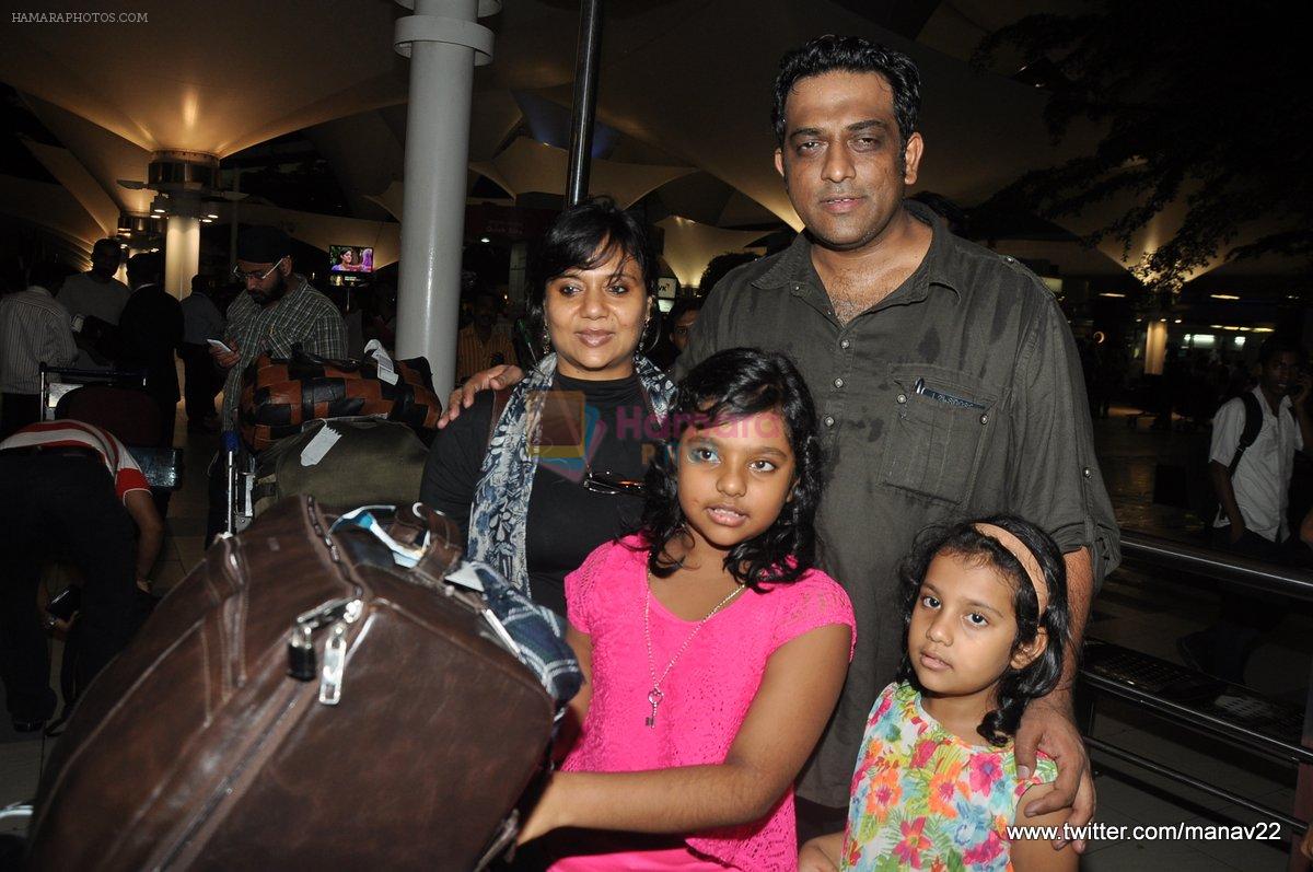 Anurag Basu arrive from IIFA awards 2013 in Mumbai Airport on 7th July 2013