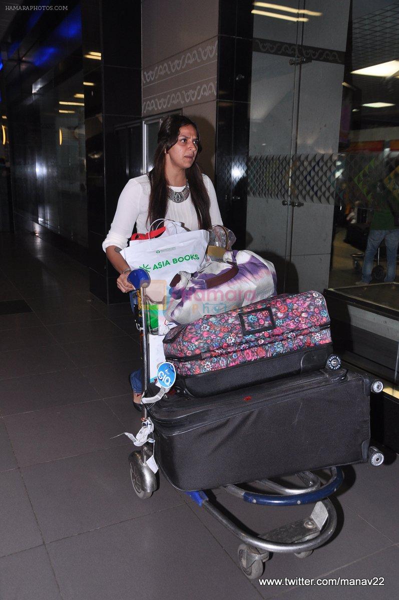 arrive from IIFA awards 2013 in Mumbai Airport on 7th July 2013