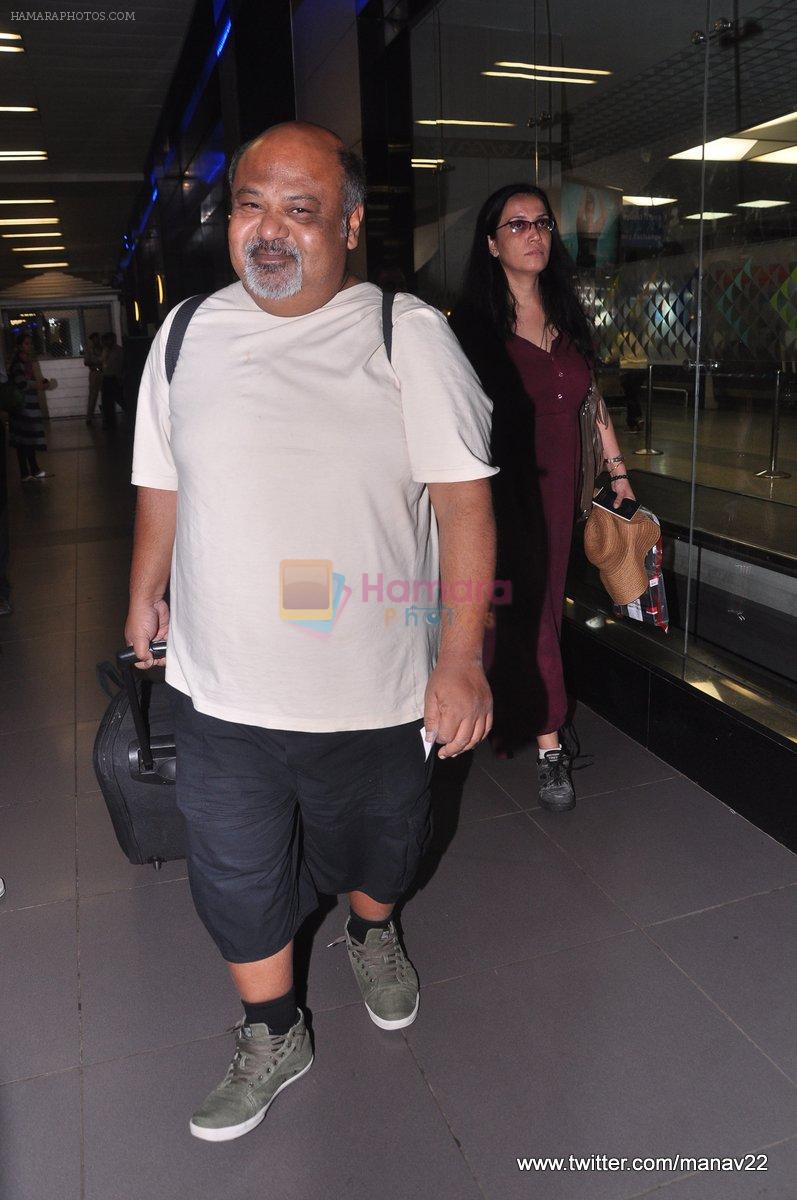 Saurabh Shukla arrive from IIFA awards 2013 in Mumbai Airport on 7th July 2013