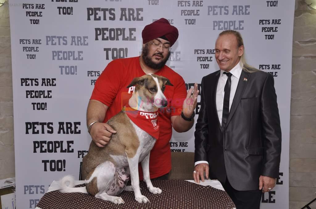 Gregory david robert at Pets are people too launch in Mumbai on 10th July 2013