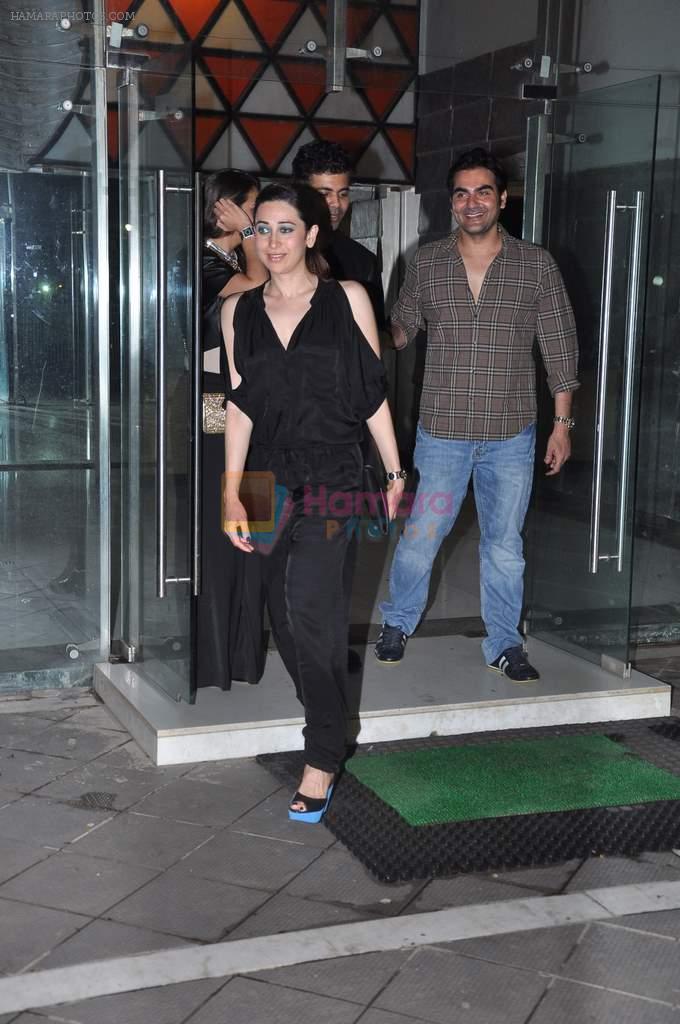 Karisma Kapoor at Sanjay Kapoor's bash in Mumbai on 17th July 2013