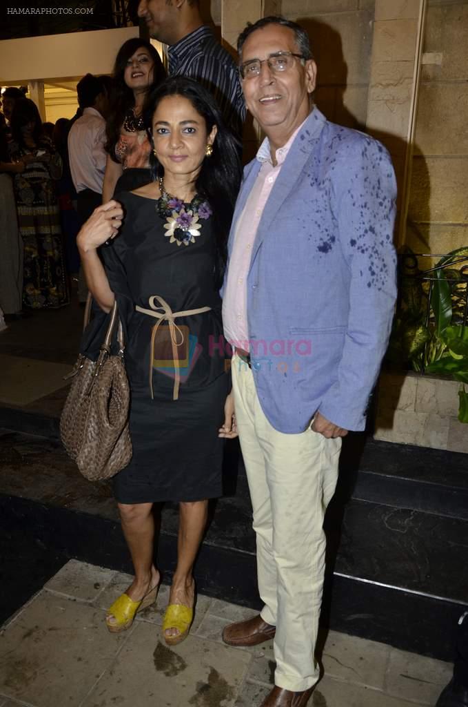 sabina and anil chopra at Bose Krisnmachari art event at Gallery 7 in Mumbai on 20th July 2013