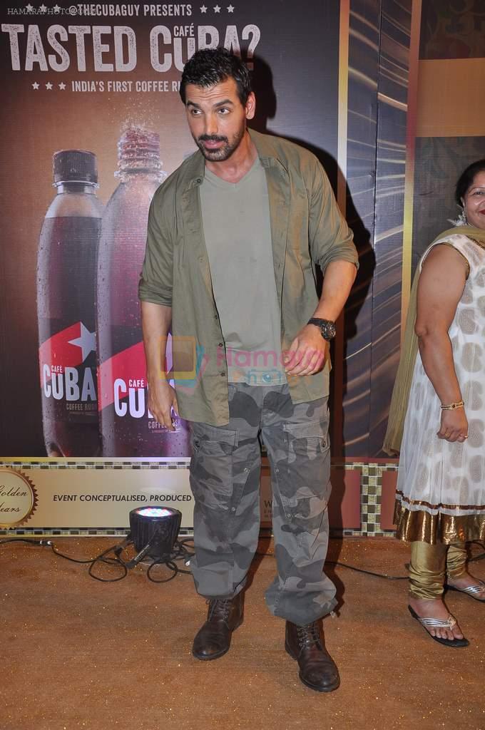 John Abraham at Gold TV awards red carpet in Mumbai on 20th July 2013