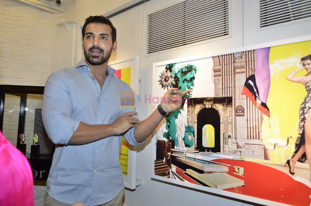 John Abraham at Bose Krisnmachari art event at Gallery 7 in Mumbai on 20th July 2013