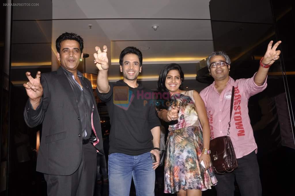 Ravi Kissen, Tusshar Kapoor, Vishakha Singh, Shashant A Shah at Raanjahanaa Success bash in J W Marriott, Mumbai on 24th July 2013