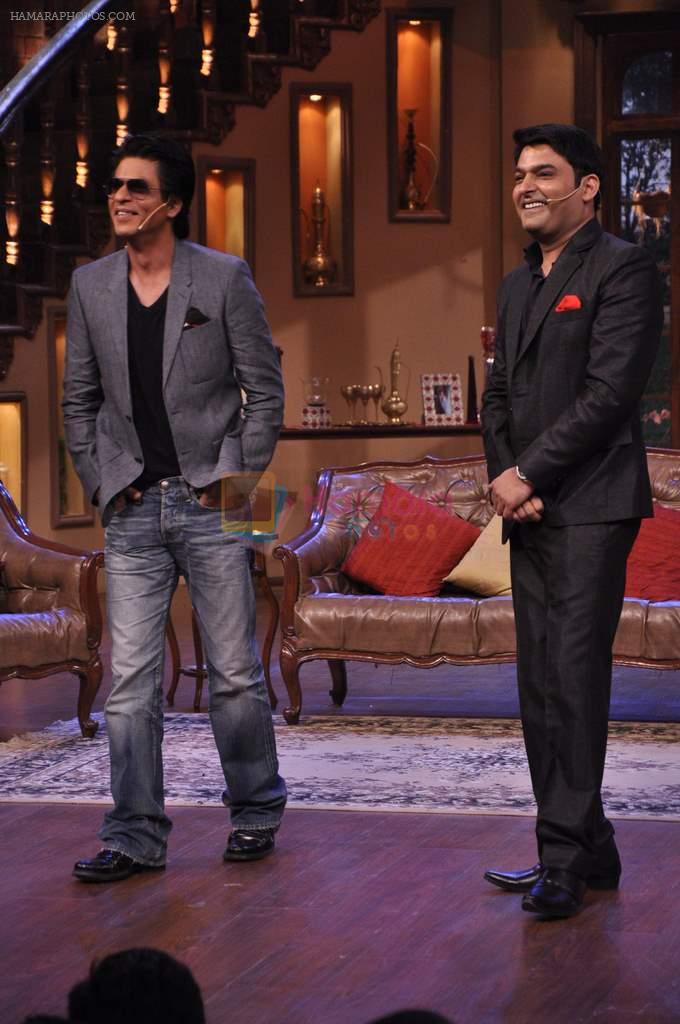 Shahrukh khan on the sets of Kapil's show in Filmcity, Mumbai on 25th July 2013