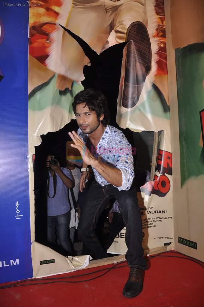 Shahid Kapoor at the Launch of Tu Mere Agal Bagal Hai song from Phata Poster Nikhla Hero in Mehboob, Mumbai on 26th July 2013