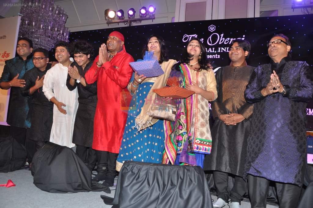 Sivamani at Pankaj Udhas's Khazana concert in Trident, Mumbai on 26th July 2013