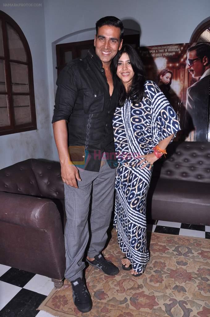 Akshay Kumar and Ekta Kapoor promoting Once Upon A Time Mumbaai Dobara in Filmcity Studio, Mumbai on 1st Aug 2013