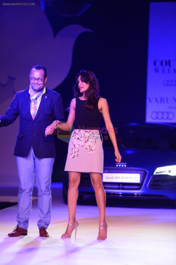Freida Pinto at Varun Bahl's show for Audi at PCJ Delhi Couture Week on 2nd Aug 2013