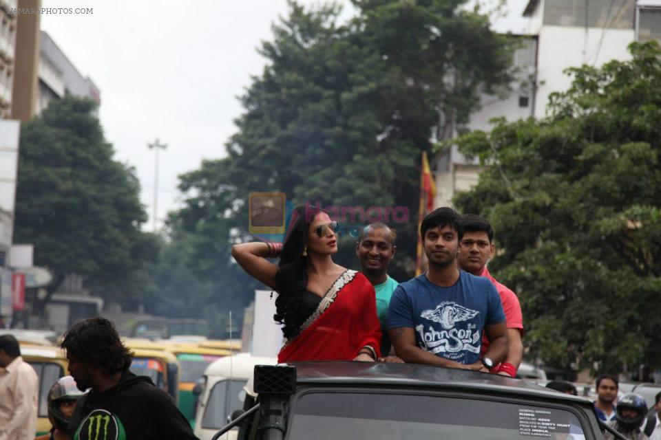 Veena Malik with her co-star Akshay at first day first show of Silk Sakkath Hot Maga at Bangalore4