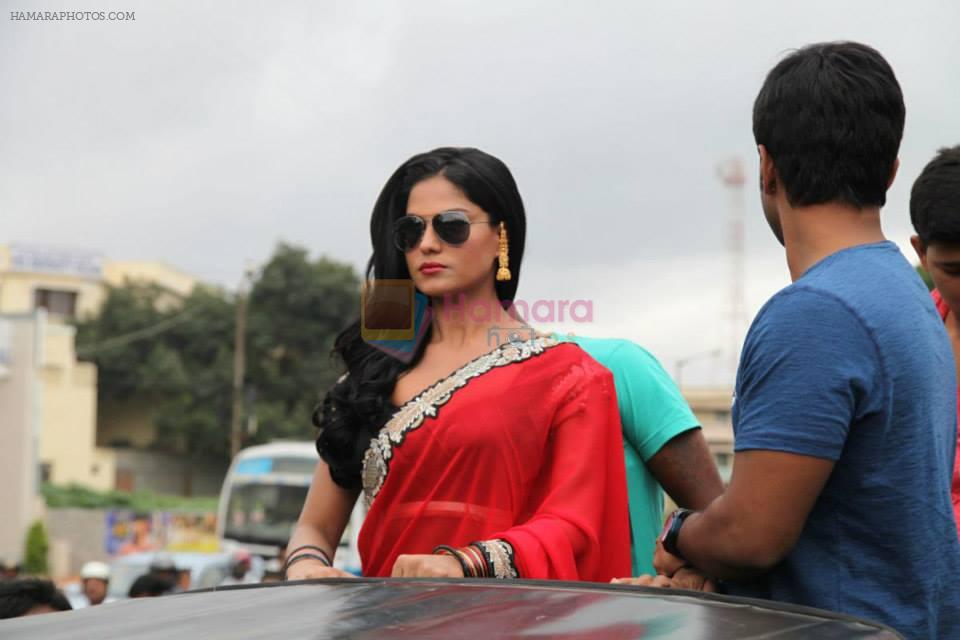 Veena Malik with her co-star Akshay at first day first show of Silk Sakkath Hot Maga at Bangalore9