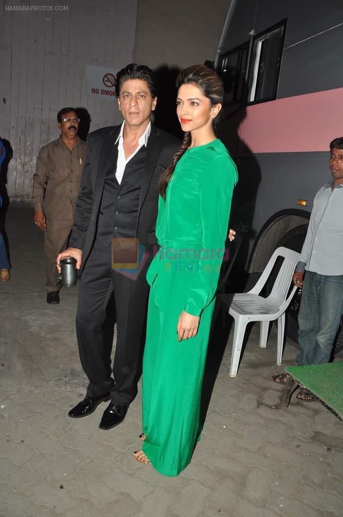 Shahrukh Khan, Deepika Padukone snapped during photoshoot at Mehboob Studios in Mumbai on 6th Aug 2013