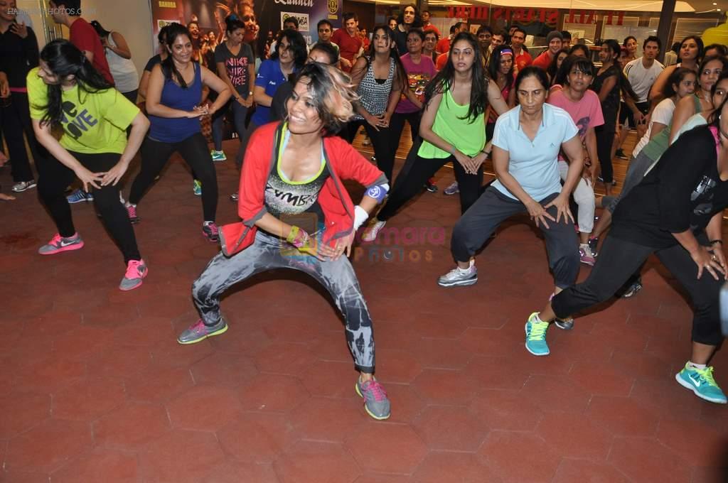 at Zumba fitness event in Bandra, Mumbai on 7th Aug 2013