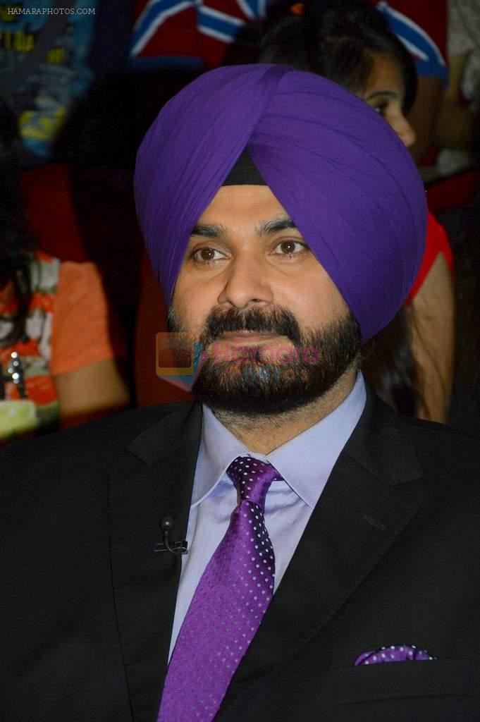 Navjot Singh Sidhu on the set of Comedy Nights with Kapil in Filmcity, goregaon on 10th Aug 2013