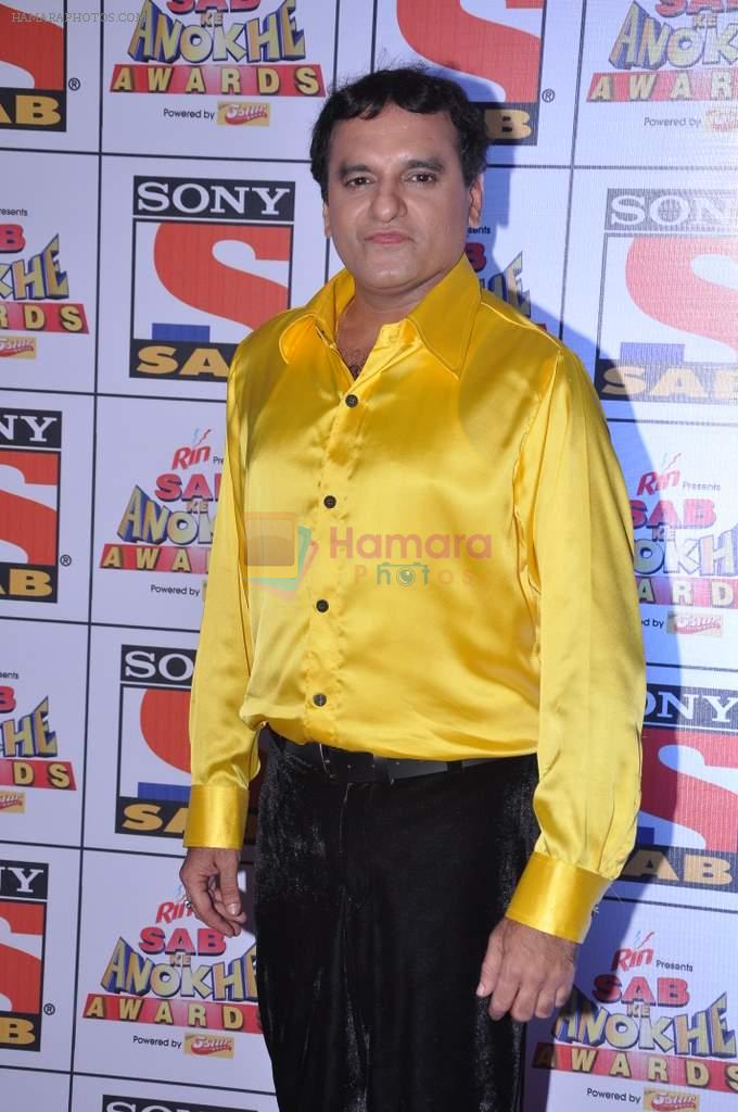 Paresh Ganatra at Sab Ke Anokhe Awards red carpet in NCPA, Mumbai on 19th Aug 2013