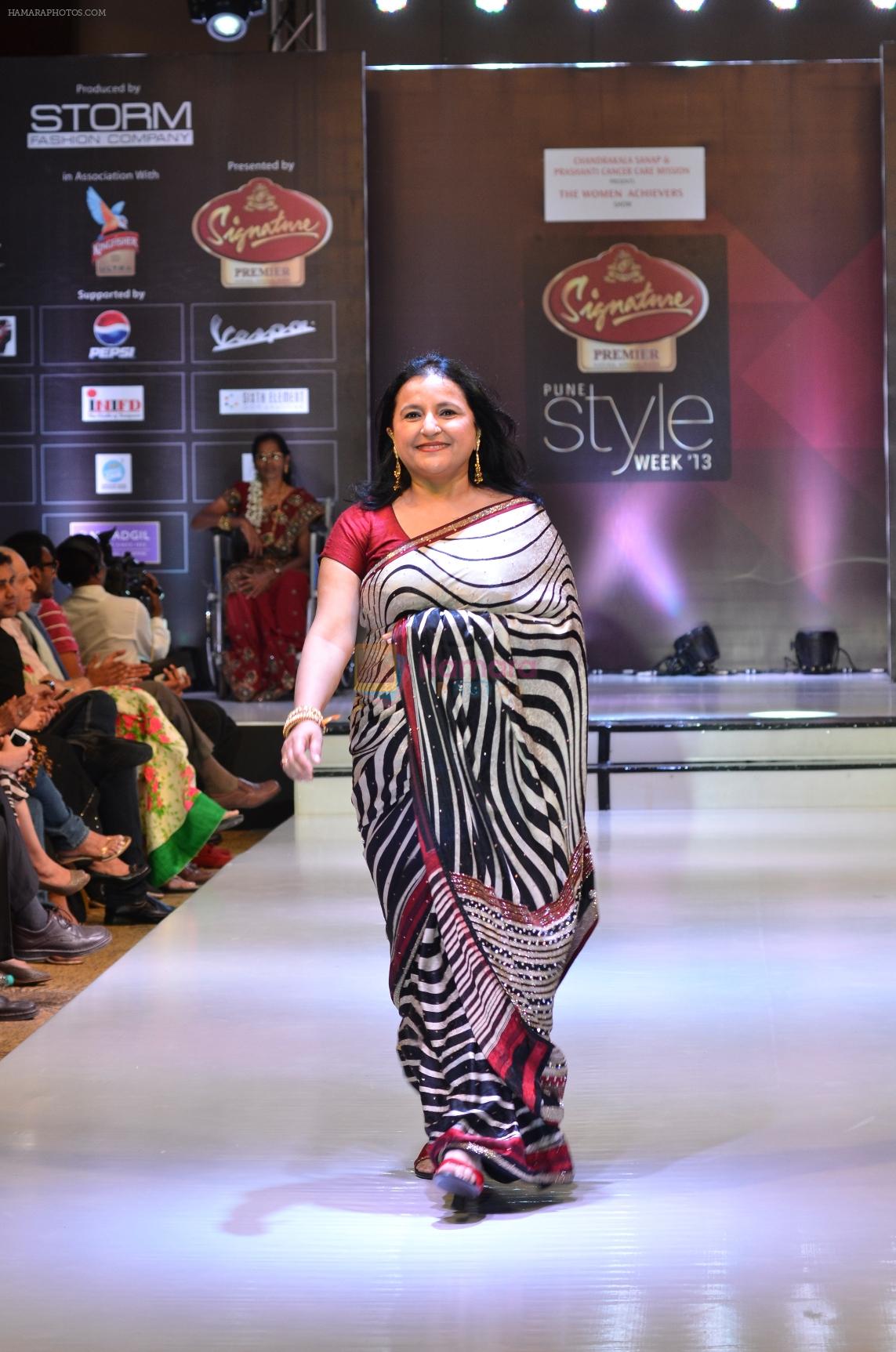 Women's Achievers Show at the Signature Premier Pune Style Week _13
