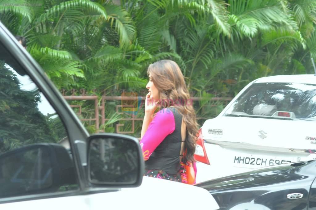 Kareena Kapoor snapped in Filmcity, Mumbai on 23rd Aug 2013