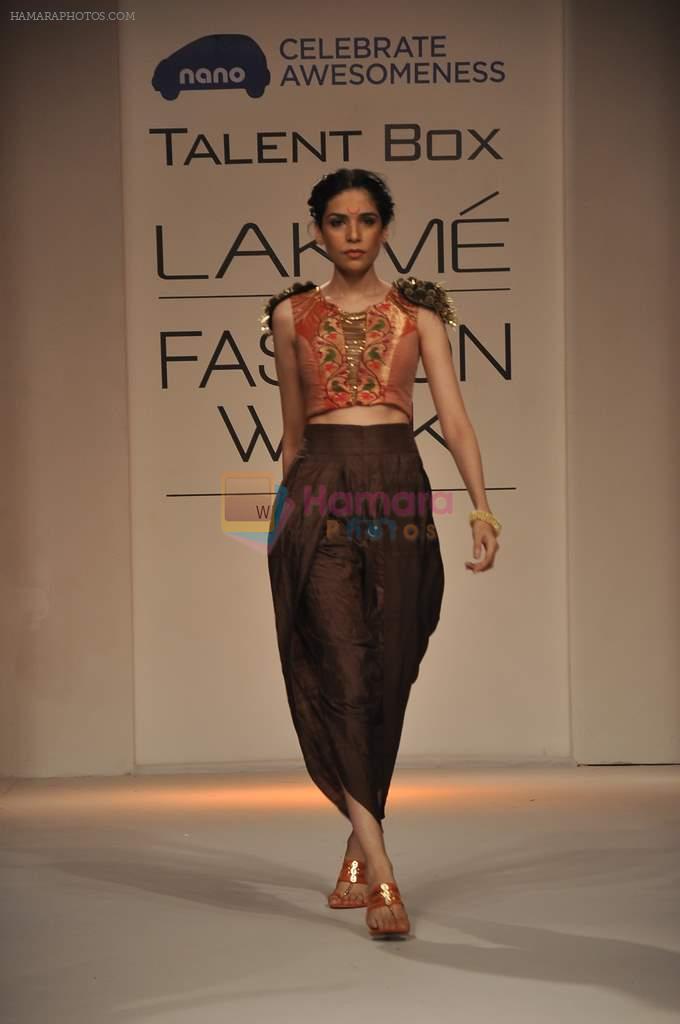 Model walk the ramp for Talent Box Hrishitaa Chaterjee Deshpande show at LFW 2013 Day 2 in Grand Haytt, Mumbai on 24th Aug 2013