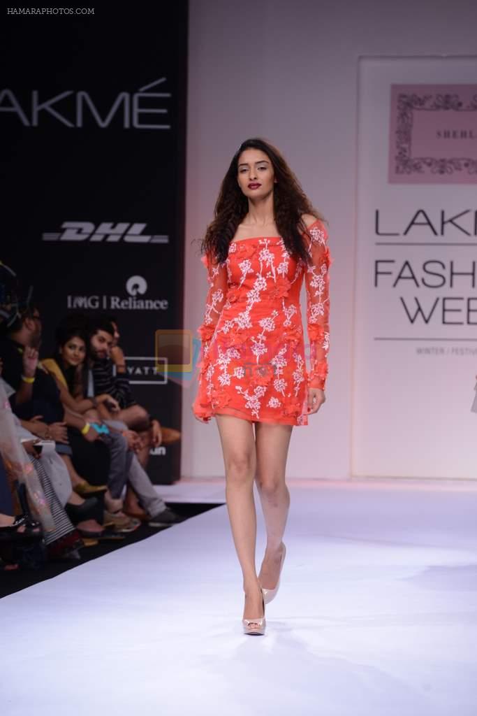Model walk the ramp for Shehla Khan show at LFW 2013 Day 2 in Grand Haytt, Mumbai on 24th Aug 2013