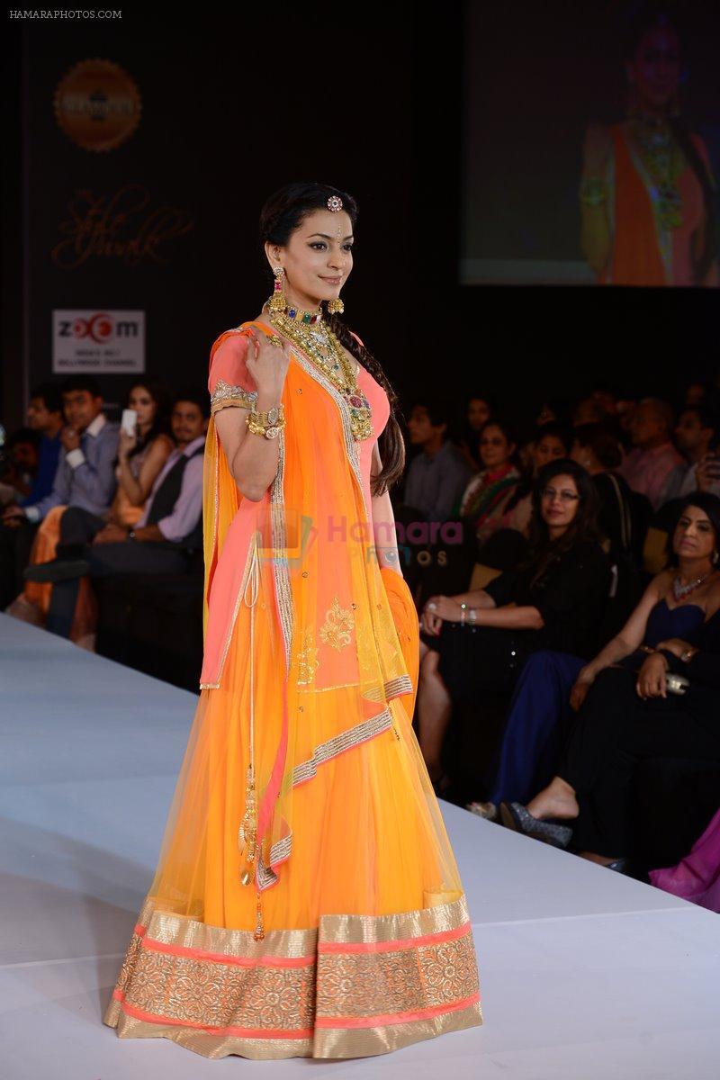 Juhi Chawla walks for Shouger Merchant at The Style Walk at LFW 2013 Day 6 in Grand Haytt, Mumbai on 28th Aug 2013