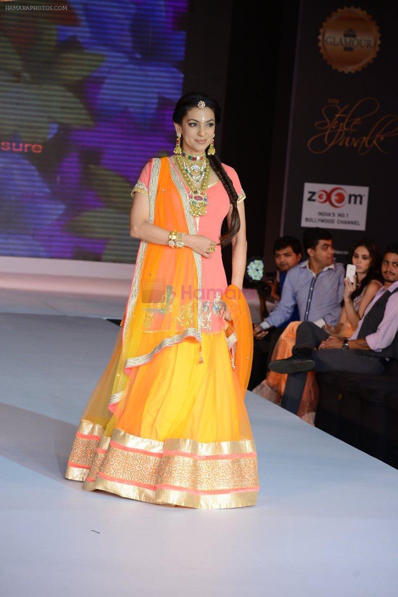 Juhi Chawla walks for Shouger Merchant at The Style Walk at LFW 2013 Day 6 in Grand Haytt, Mumbai on 28th Aug 2013