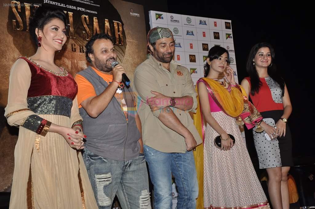 Urvashi Rautela, Anil Sharma, Sunny Deol, Amrita Rao, Anjali Abrol at Singh Sahab the great first look in PVR, Mumbai on 29th Aug 2013
