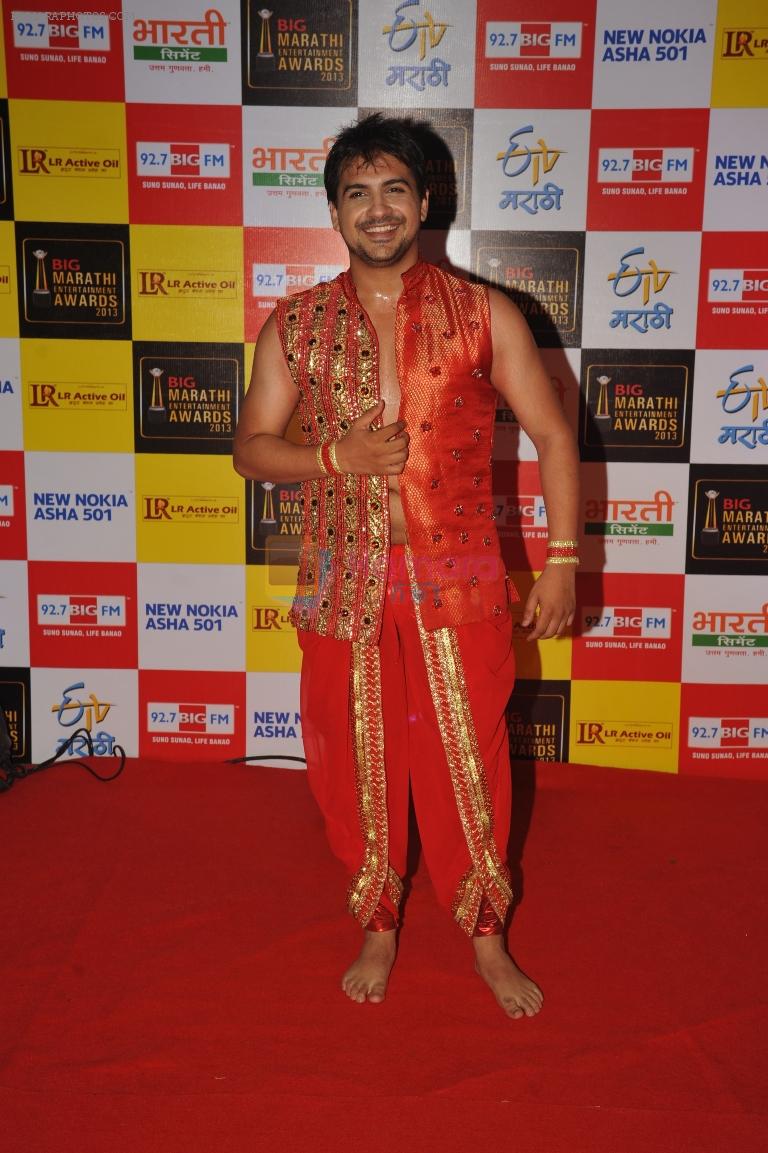 Pushkar Jog at BIG Marathi Entertainment Awards on 30th Aug 2013